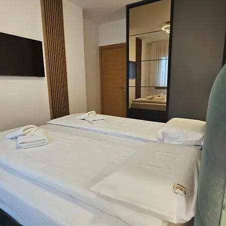 Апарт-отель Centar Lux